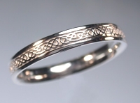Narrow Lindesfarne Knot Bands 