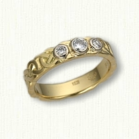 14kt Celtic Murphy Knot with bezel set diamonds