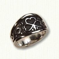 Ladies tapered shamrock ring