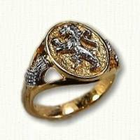 14kt Two Tone Lion & Thistle Signet Ring